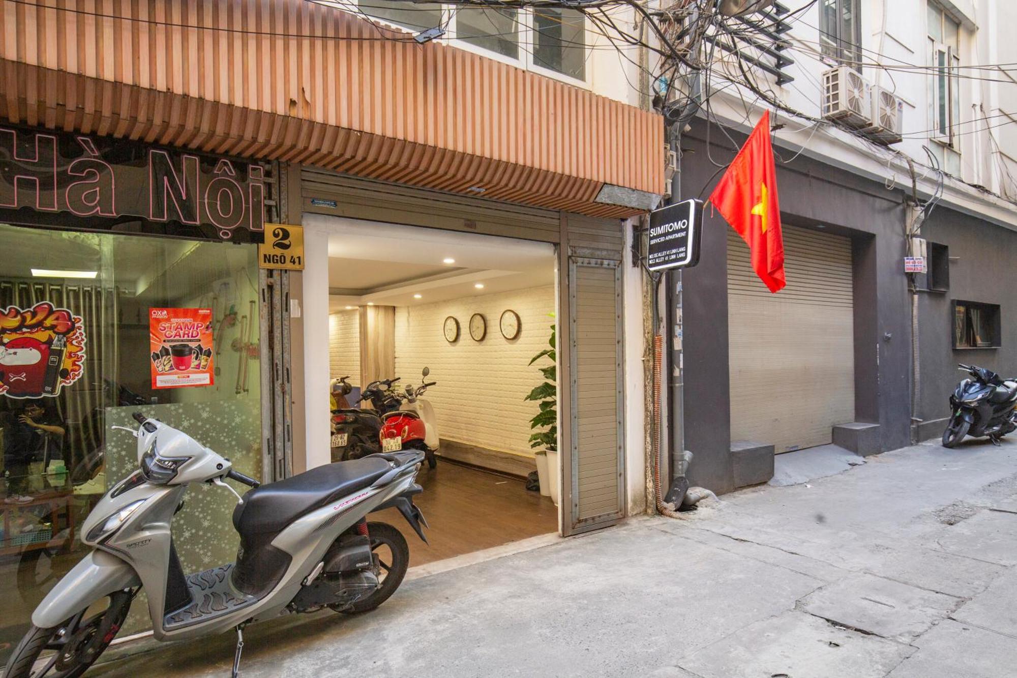 Apartment Sumitomo - Linh Lang Street *