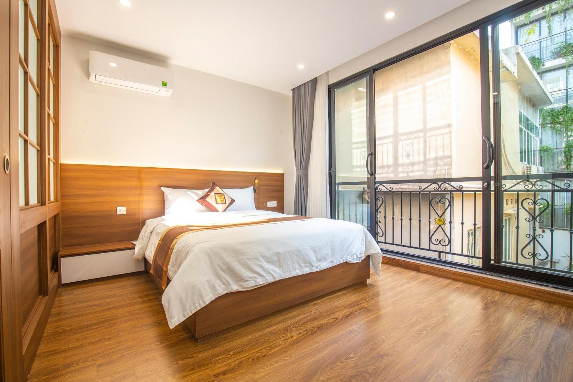 Apartment Sumitomo - Linh Lang Street *