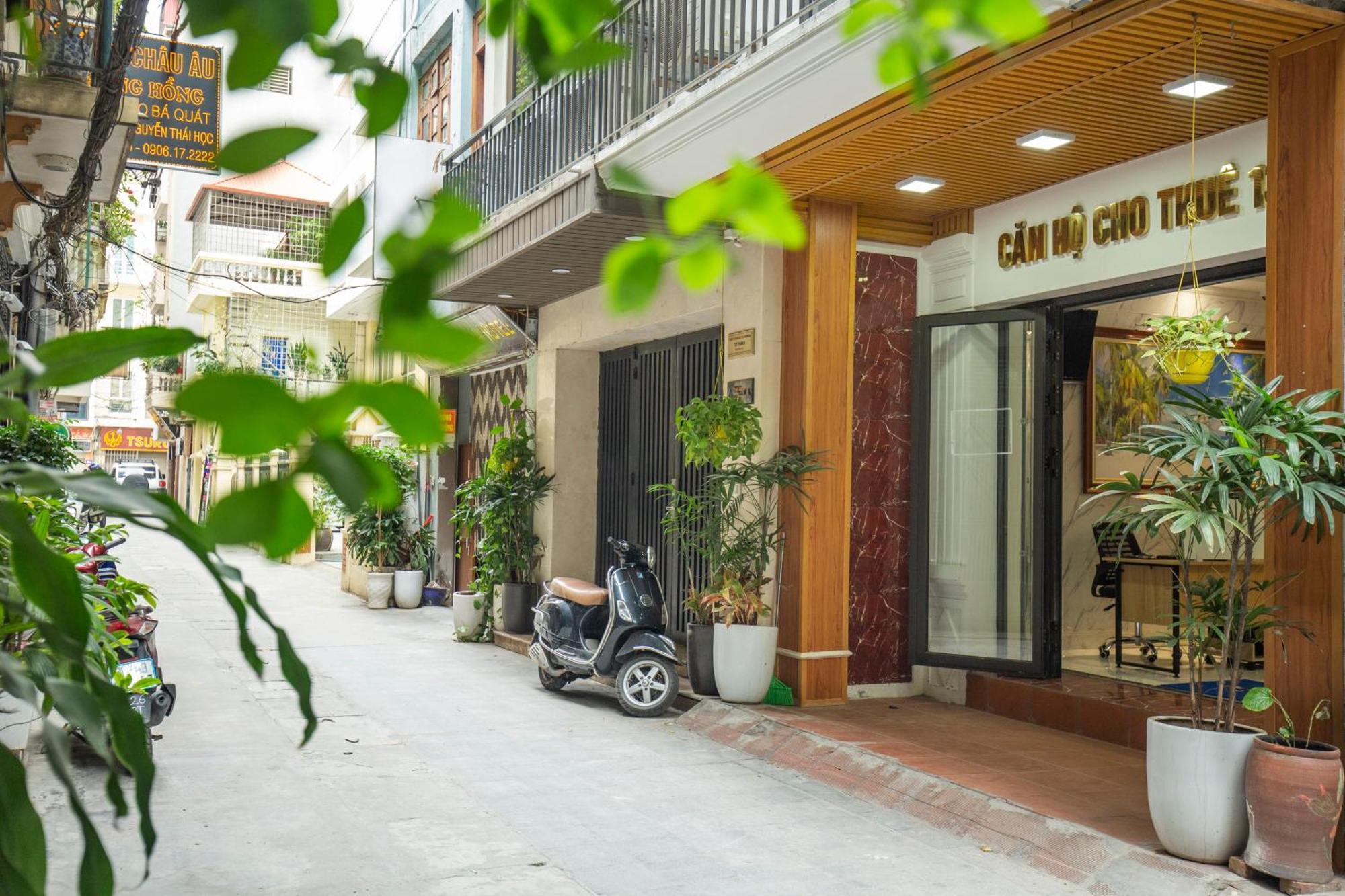 Apartment Sumitomo - Linh Lang Street Hanoi