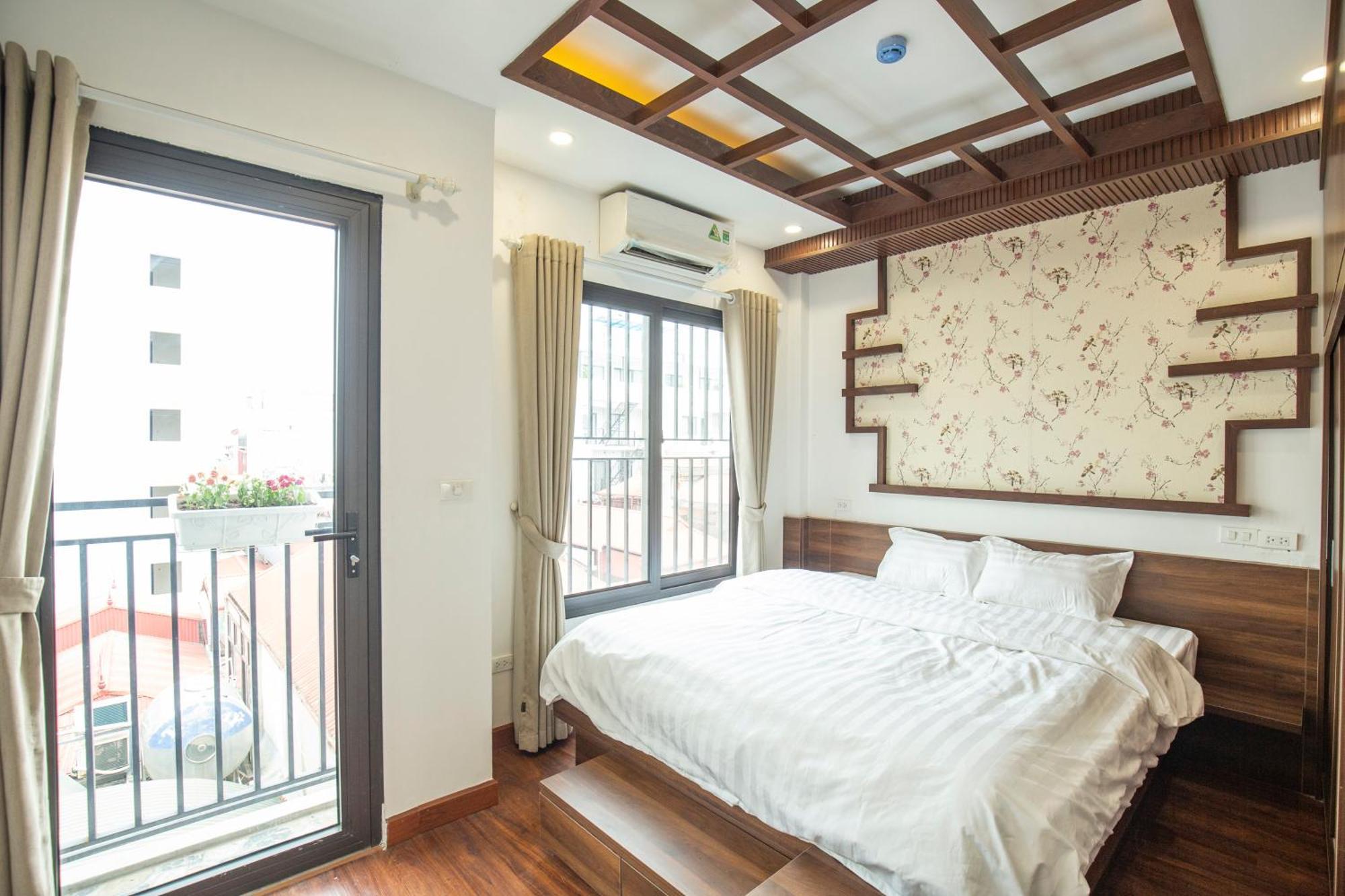Sumitomo - Linh Lang Street Hanoi
