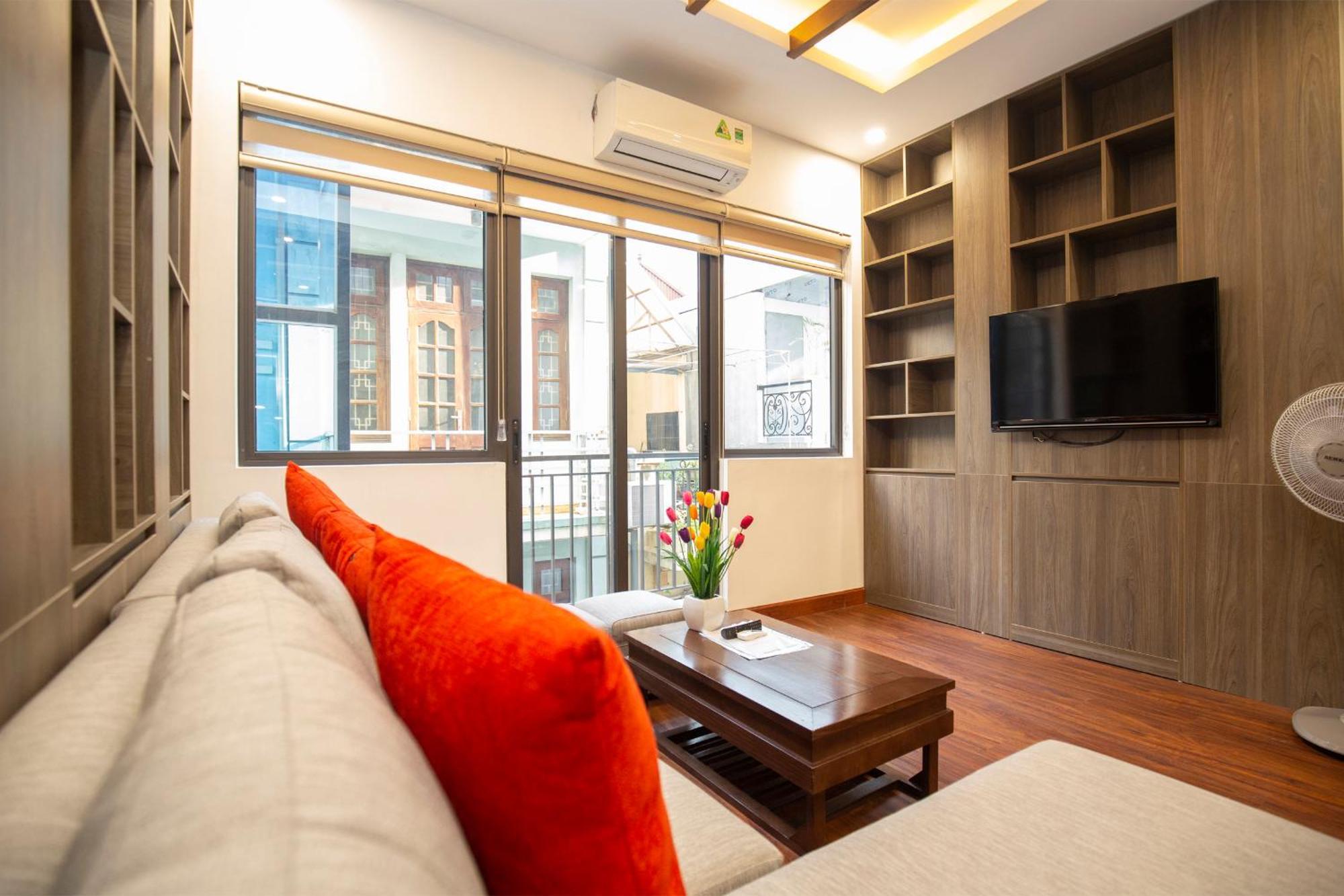 Sumitomo - Linh Lang Street Apartment Hanoi